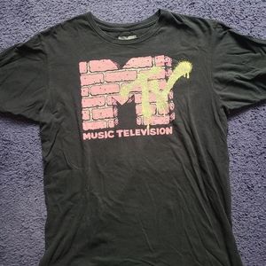 MTV t-shirt